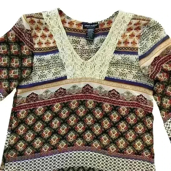 About a Girl Los Angeles Peasant Blouse Size S Boho Sheer Multi Colored Sleeves - Picture 6 of 13